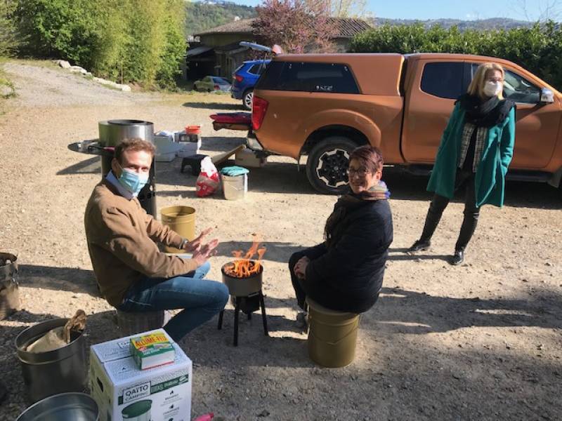 Vente et livraison de sachets allume-feux FTB-QAITO à MONTIGNY LE BRETONNEUX
