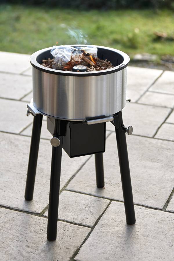 L'allume feu enflamme les pellets progressivement et en surface